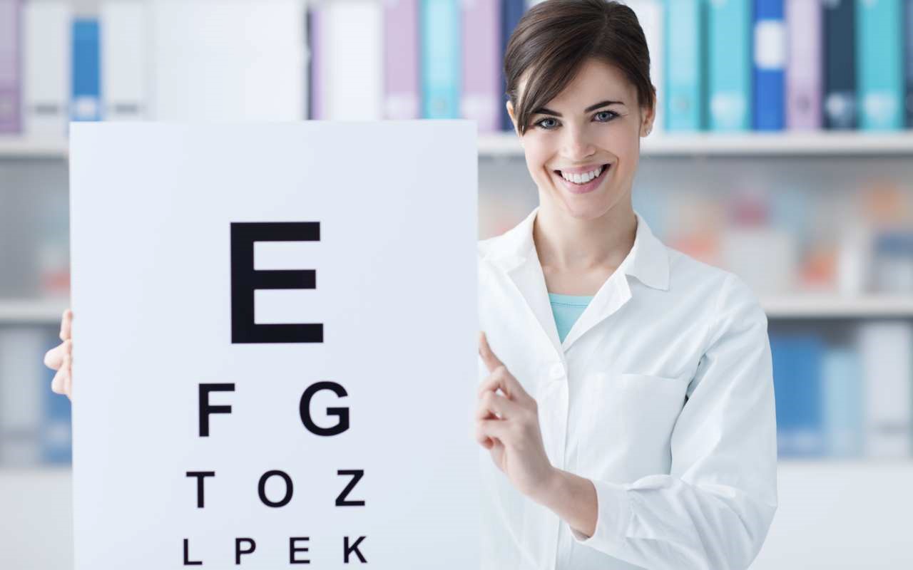 Czym różni się okulista od optometrysty?